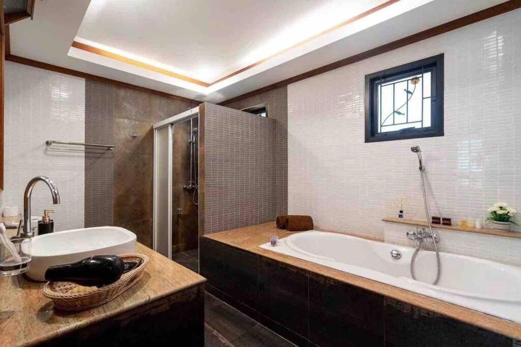 6Br Laguna Bangtao Seaside Swimming Pool Villa Phuket Εξωτερικό φωτογραφία